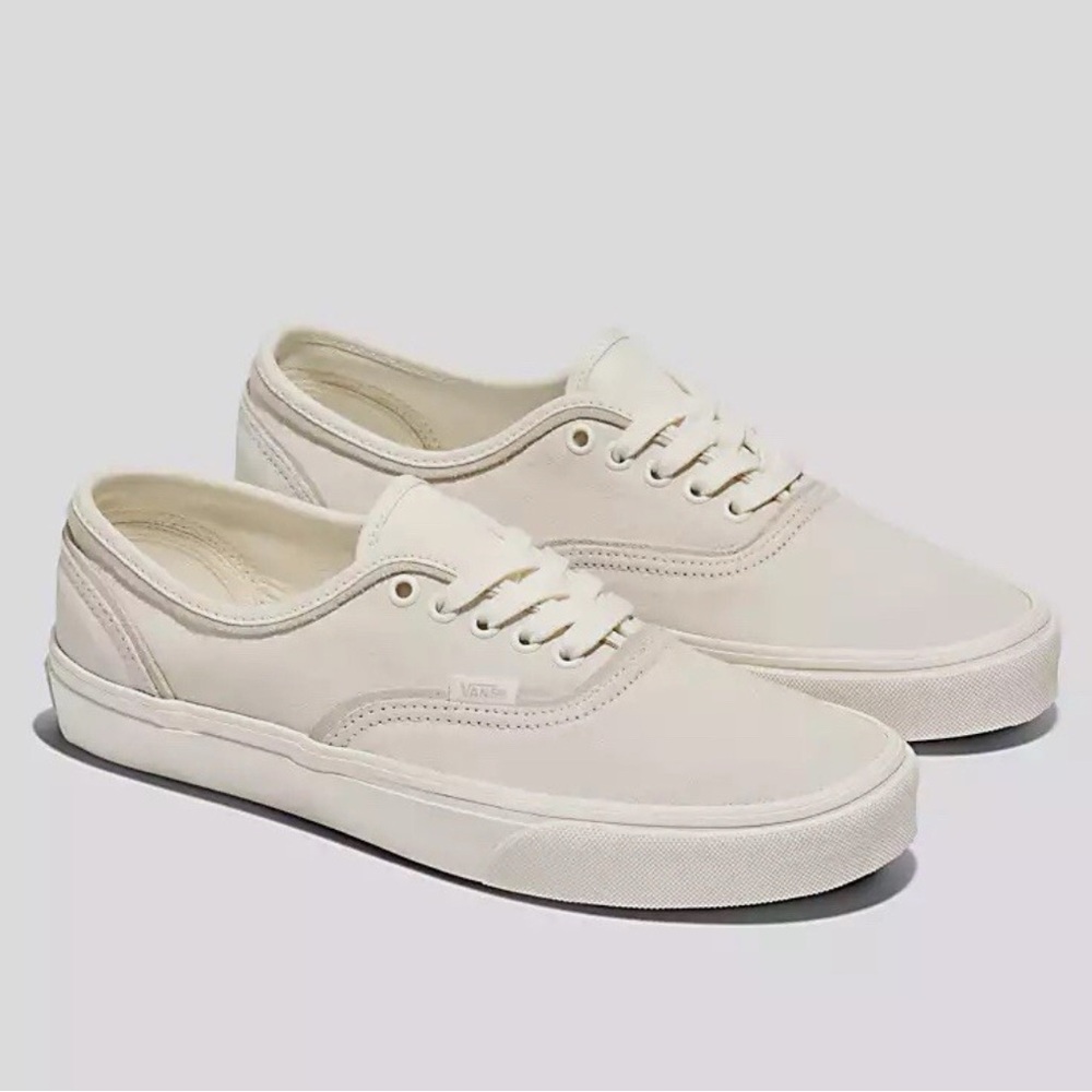 NIB Vans